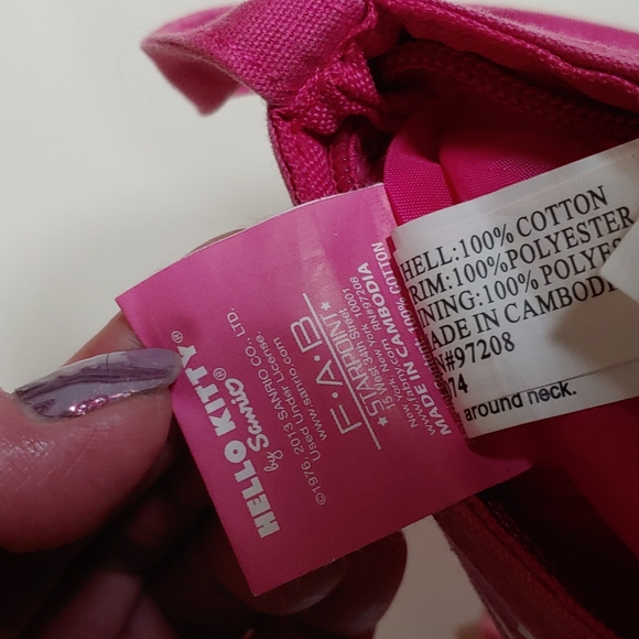 Sanrio Hello Kitty Small Bag - Picture 11 of 16